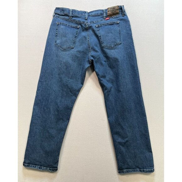 Wrangler Mens Relaxed Straight Jeans Size 36x30 Blue Denim Casual Classic Pocket - Picture 8 of 11